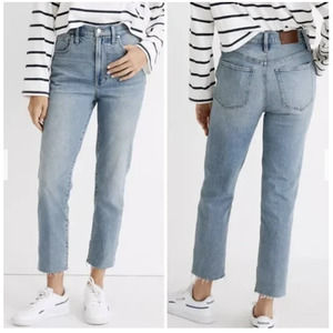 Madewell The Perfect Vintage MOM Jean-Ellicott Wash-Women 26-High Rise-Raw Hem